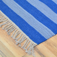 Load image into Gallery viewer, Hand-Woven Cotton Reversible Flatweave Handmade Rug (Size 4.3 X 6.1) Cwral-8649
