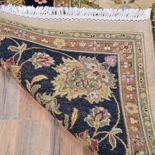 Load image into Gallery viewer, Hand-Knotted Oriental Tabriz Design Handmade Wool Rug (Size 10.1 X 14.0) Cwral-8670