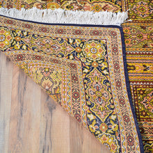 Load image into Gallery viewer, Hand-Knotted Traditional Design Kashmiri Silk Handmade Rug (Size 5.0 X 6.11) Cwral-9213