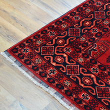 Load image into Gallery viewer, Hand-Knotted Tribal Turkoman Design Handmade Wool Rug (Size 5.0 X 6.7) Cwral-9273