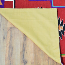 Load image into Gallery viewer, Hand-Woven Kashmiri Chain-Stitched Handmade Wool Rug (Size 4.0 X 5.11) Cwral-9282