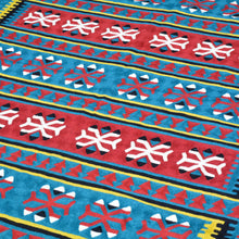 Load image into Gallery viewer, Hand-Woven Kashmiri Chain-Stitched Handmade Wool Rug (Size 3.11 X 6.0) Cwral-9291