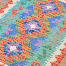 Load image into Gallery viewer, Hand-Woven Reversible Tribal Kilim Handmade Wool Rug (Size 2.1 X 2.9) Cwral-9414