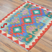 Load image into Gallery viewer, Hand-Woven Reversible Tribal Kilim Handmade Wool Rug (Size 2.2 X 2.8) Cwral-9420