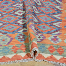 Load image into Gallery viewer, Hand-Woven Southwestern Afghan Kilim Handmade Wool Rug (Size 6.0 X 8.1) Cwral-9462