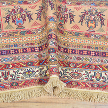 Load image into Gallery viewer, Fine Soumack Weave Tribal Design Handmade Wool Rug (Size 4.4 X 7.0) Cwral-9981