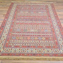 Load image into Gallery viewer, Fine Soumack Weave Tribal Design Handmade Wool Rug (Size 4.4 X 7.0) Cwral-9984