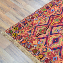Load image into Gallery viewer, Multi-Weave Oriental Soumak Tribal Handmade Wool Rug (Size 5.0 X 6.5) Cwral-10008
