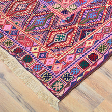 Load image into Gallery viewer, Multi-Weave Oriental Soumak Tribal Handmade Wool Rug (Size 4.10 X 6.3) Cwral-10017