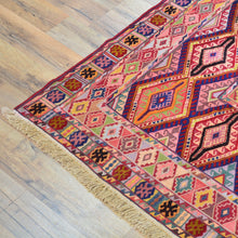 Load image into Gallery viewer, Multi-Weave Oriental Soumak Tribal Handmade Wool Rug (Size 5.3 X 6.2) Cwral-10029