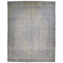 Load image into Gallery viewer, Oriental rugs, hand-knotted carpets, sustainable rugs, classic world oriental rugs, handmade, United States, interior design,  Brral-1131