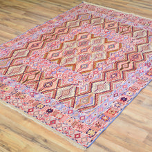 Load image into Gallery viewer, Wool Rug