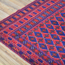 Load image into Gallery viewer, Hand-Knotted And Soumak Afghani Handmade Wool Rug (Size 5.3 X 6.4) Brrsf-1308