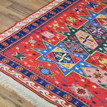 Load image into Gallery viewer, Soumak Weave Geometric Design Handmade Wool Rug (Size 5.2 X 7.5) Brrsf-1320