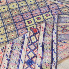 Load image into Gallery viewer, Afghan Tribal Mashwani Handmade Geometric Design Wool Rug (Size 4.9 X 5.9) Brrsf-1329