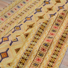 Load image into Gallery viewer, Hand-Knotted And Soumak Afghan Tribal Wool Rug (Size 4.11 X 5.11) Brral-3261