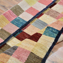 Load image into Gallery viewer, Hand-Knotted New Gabbeh Design Wool Area Rug (Size 4.2 X 6.4) Brral-798