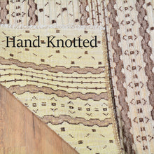 Load image into Gallery viewer, Hand-Knotted Modern Gabbeh Style Wool Rug (Size 4.7 X 6.7) Brral-807