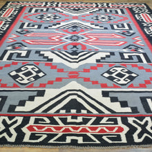 Load image into Gallery viewer, Hand-Woven Reversible Southwestern Design Handmade Rug (Size 8.7 X 11.8) Cwral-10905