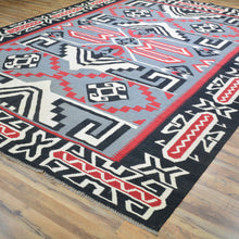 Load image into Gallery viewer, Hand-Woven Reversible Southwestern Design Handmade Rug (Size 8.7 X 11.8) Cwral-10905