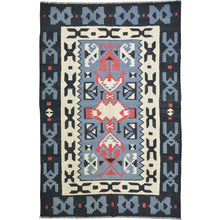 Load image into Gallery viewer, Hand-Woven Reversible Southwestern Design Handmade Wool Rug (Size 6.0 X 9.0) Cwral-10935