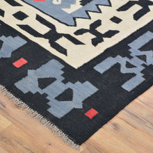 Load image into Gallery viewer, Hand-Woven Reversible Southwestern Design Handmade Wool Rug (Size 6.0 X 9.0) Cwral-10935