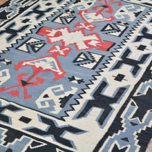 Load image into Gallery viewer, Hand-Woven Reversible Southwestern Design Handmade Wool Rug (Size 5.2 X 8.3) Cwral-10938