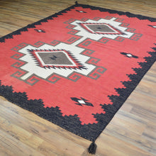 Load image into Gallery viewer, Flat-Weave Southwestern Design Antique Looks Wool Rug (Size 5.11 X 8.10) Cwral-10962