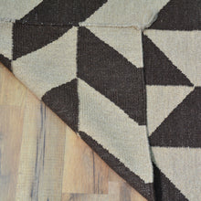 Load image into Gallery viewer, Hand-Woven Flat-Weave Contemporary Design Handmade Wool Rug (Size 2.7 X 7.9) Cwral-10986