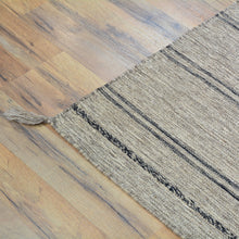 Load image into Gallery viewer, Hand-Woven Flat-Weave Contemporary Design Handmade Wool Rug (Size 4.0 X 5.11) Cwral-11031