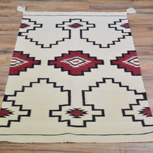 Load image into Gallery viewer, Hand-Woven Flat-Weave Contemporary Design Handmade Wool Rug (Size 2.6 X 4.0) Cwral-11046