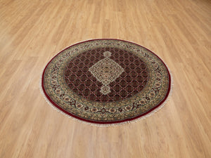 Hand-Knotted Oriental Wool & Silk Mahi Design Handmade Round Rug (Size 6.0 X 6.0) Cwral-11058