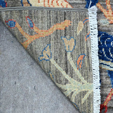 Load image into Gallery viewer, Hand-Knotted Paradise Birds Design Runner Handmade Wool  Rug (Size 2.6 X 9.7) Cwral-11070