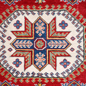 Hand-Knotted Geometric Kazak Design Wool Rug (Size 5.11 X 8.4) Cwral-11073