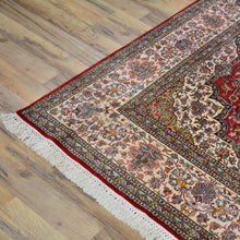 Load image into Gallery viewer, Hand-Knotted Kashmiri Silk Traditional Design Handmade Rug (Size 5.11 X 9.2) Cwral-11118