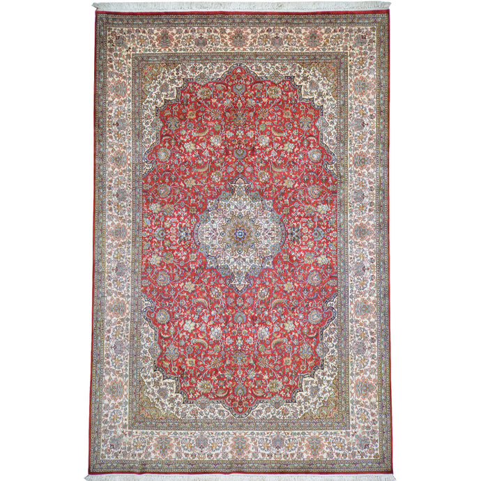 Hand-Knotted Kashmiri Silk Traditional Design Handmade Rug (Size 5.11 X 9.2) Cwral-11118