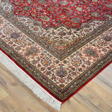 Load image into Gallery viewer, Hand-Knotted Kashmiri Silk Traditional Design Handmade Rug (Size 5.11 X 9.2) Cwral-11118