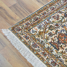 Load image into Gallery viewer, Hand-Knotted Kashmiri Silk Traditional Design Handmade Rug (Size 2.1 X 3.2) Cwral-11139