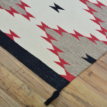 Load image into Gallery viewer, Hand-Woven Reversible Southwestern Design Handmade Wool Kilim (Size 2.8 X 9.9) Cwral-11157