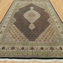 Load image into Gallery viewer, Hand-Knotted Oriental Handmade Wool &amp; Silk Mahi Design Rug (Size 9.8 X 14.2) Cwral-11337