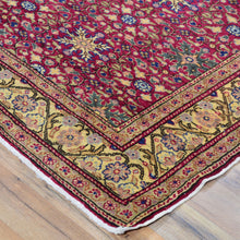 Load image into Gallery viewer, Hand-Knotted Vintage Turkish Sivas Tribal Design Handmade Rug (Size 4.9 X 7.1) Cwral-11439