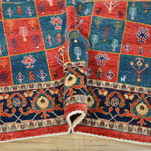 Load image into Gallery viewer, Hand-Knotted Vintage Tribal Kashkuli Design Handmade Rug (Size 5.0 X 6.2) Cwral-11448