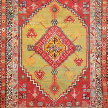 Load image into Gallery viewer, Hand-Knotted Vintage Tribal Turkish Design Handmade Rug (Size 4.9 X 6.3) Cwral-11454