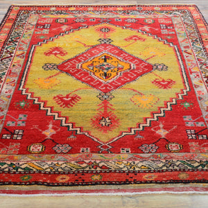 Hand-Knotted Vintage Tribal Turkish Design Handmade Rug (Size 4.9 X 6.3) Cwral-11454
