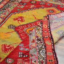 Load image into Gallery viewer, Hand-Knotted Vintage Tribal Turkish Design Handmade Rug (Size 4.9 X 6.3) Cwral-11454