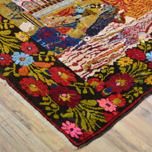 Load image into Gallery viewer, Hand-Knotted Vintage Turkish Pictorial Design Handmade Rug (Size 4.9 X 7.0) Cwral-11460