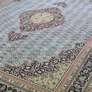 Hand-Knotted Traditional Tabriz Design Handmade Wool Rug (Size 8.1 X 11.5) Cwral-11508