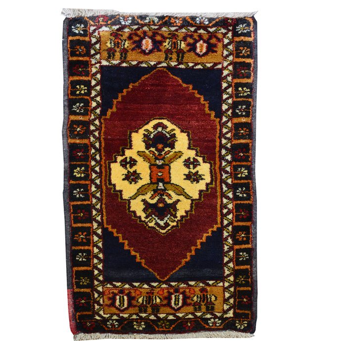 Hand-Knotted Vintage Traditional Turkish Design Handmade Rug (Size 1.5 X 3.2) Cwral-11538