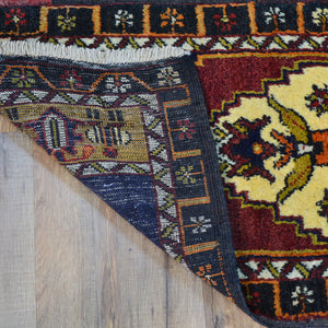 Hand-Knotted Vintage Traditional Turkish Design Handmade Rug (Size 1.5 X 3.2) Cwral-11538