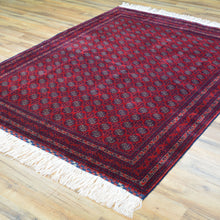 Load image into Gallery viewer, Fine Hand-Knotted Turkmen Tribal Traditional Wool Oriental Rug (Size 4.11 X 6.5) Cwral-11556